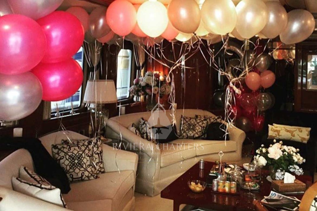 Yacht-decoration-Cancun-by-Riviera-Charters-11