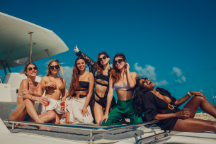 bachelorette-party-cancun-premium