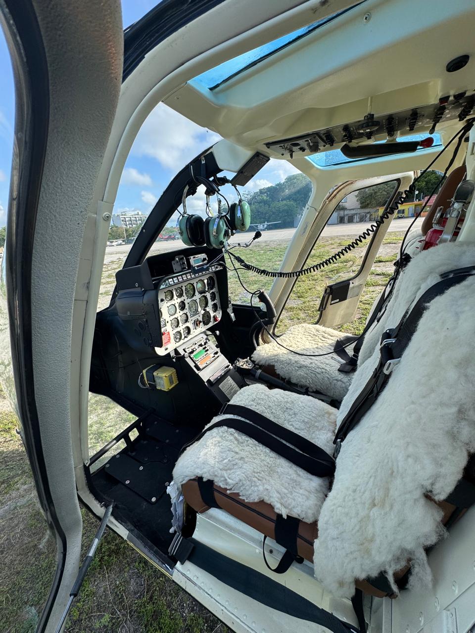 bell-206-helicopter-image (4)