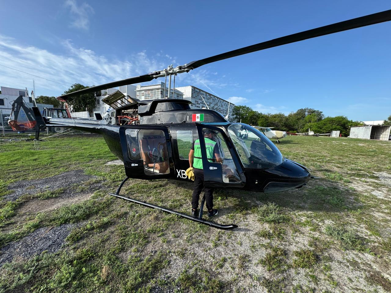 bell-206-helicopter-image (8)