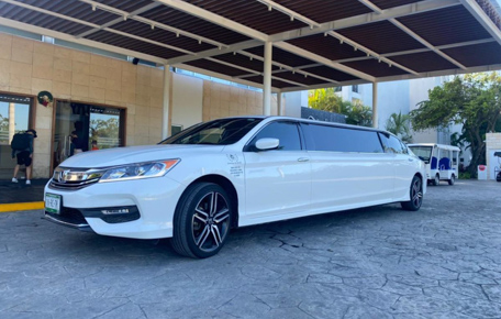 honda-limousine-rental-image (6)