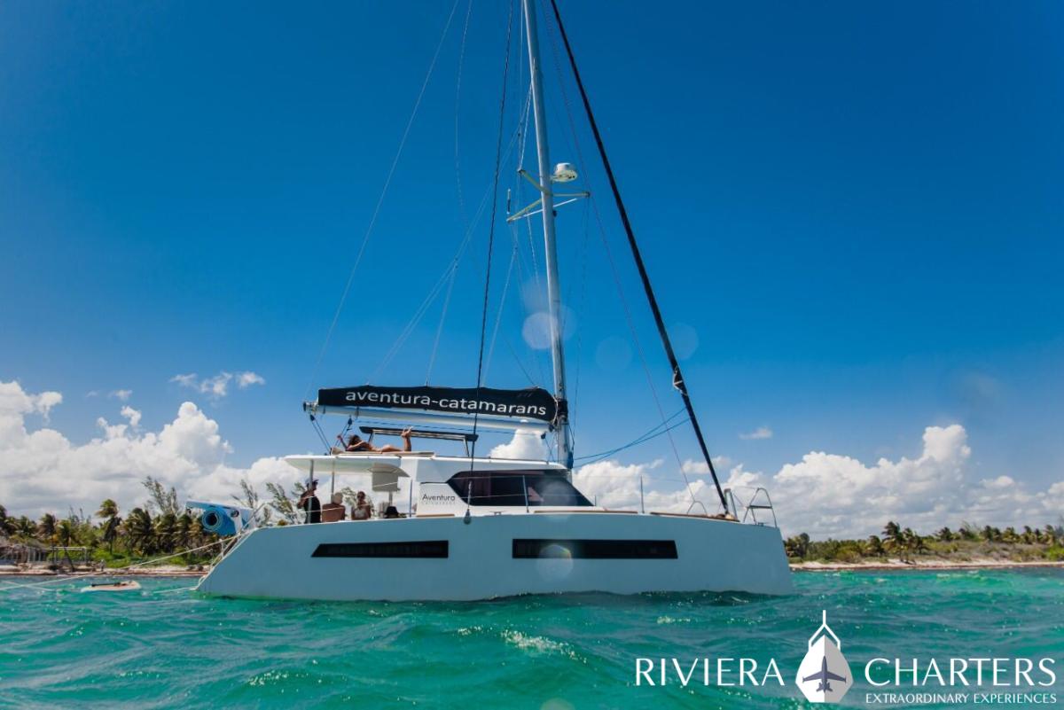 34-Ft-Aventura-Catamaran-yacht-rental-in-Tulum-and-Puerto-Aventuras-by-Riviera-Charters-3