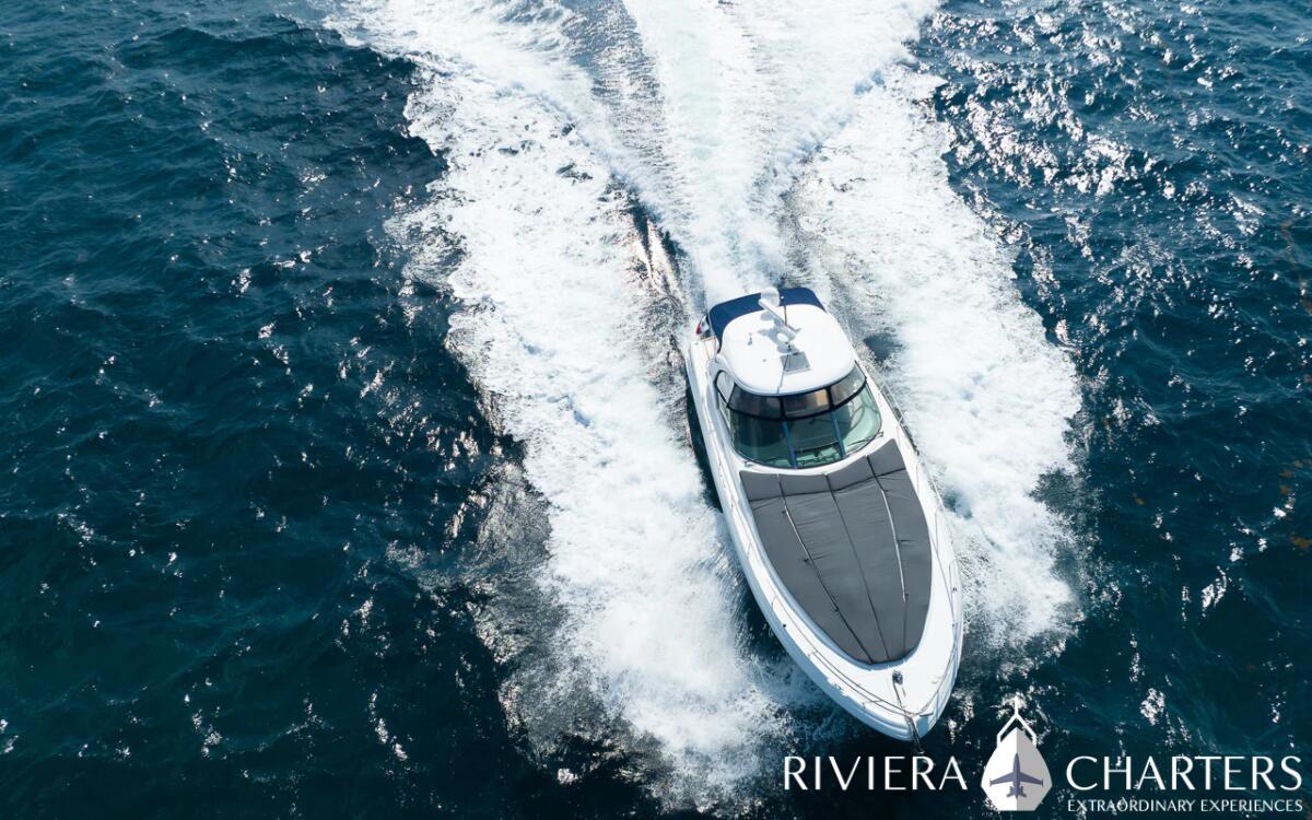 40-Ft-Sea-Ray-Sundancer-Luxury-Yacht-Tulum-and-Riviera-Maya-yacht-rental-and-bachelorette-party-by-Riviera-Charters-1