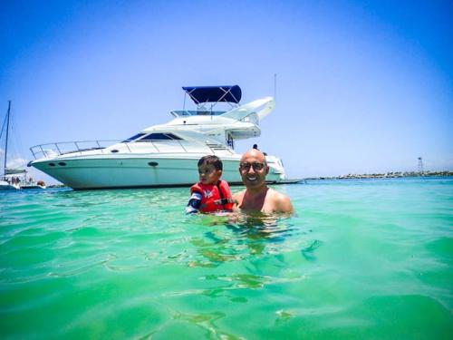 3 Hours yacht rentals and snorkel tour in Tulum by Riviera Charters 9