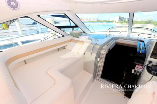 47 Ft Sea Ray Sundancer yacht rental in Cancun by Riviera Charters 2