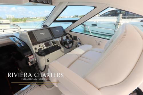 47 Ft Sea Ray Sundancer yacht rental in Cancun by Riviera Charters 7