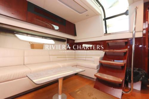 47 Ft Sea Ray Sundancer yacht rental in Cancun by Riviera Charters 9