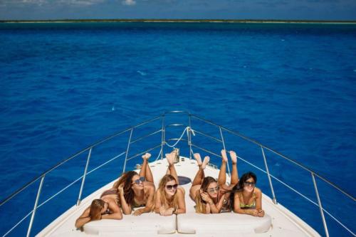 4 Hours yacht renal in Tulum and Puerto Aventuras by Riviera Charters 13