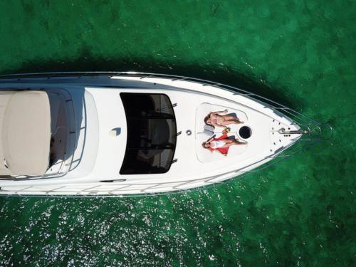 4 Hours yacht renal in Tulum and Puerto Aventuras by Riviera Charters 48