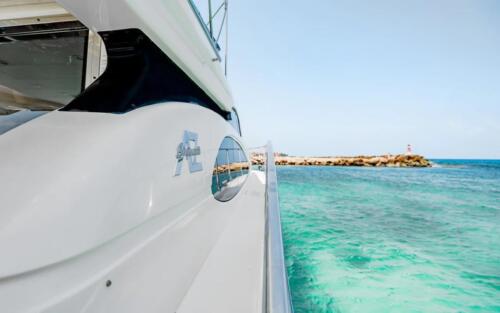 50-Ft-Azimut-Luxury-Yacht-Tulum-and-Riviera-Maya-yacht-rental-and-bachelorette-party-by-Riviera-Charters-8