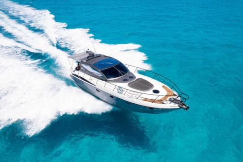 50-Ft-Cranchi-Mediterrane-Cancun-and-Isla-Mujeres-yacht-rentals-by-Riviera-Charters-33