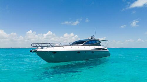 50-Ft-Cranchi-Mediterrane-Cancun-and-Isla-Mujeres-yacht-rentals-by-Riviera-Charters-36