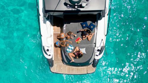 50-Ft-Cranchi-Mediterrane-Cancun-and-Isla-Mujeres-yacht-rentals-by-Riviera-Charters-42