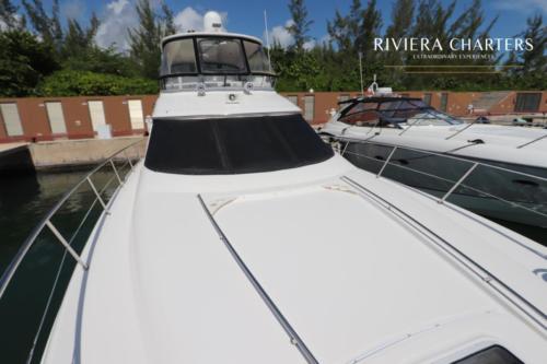 50-Ft-Sea-Ray-with-flybridge-yacht-rental-in-Cancun-and-Isla-Mujeres-by-Riviera-Charters-17