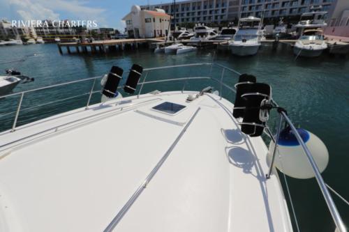 50-Ft-Sea-Ray-with-flybridge-yacht-rental-in-Cancun-and-Isla-Mujeres-by-Riviera-Charters-18