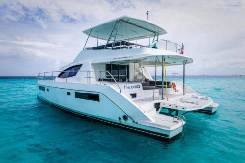 51-Ft-Leopard-Catamaran-yacht-rental-in-Cancun-by-Riviera-Charters-34