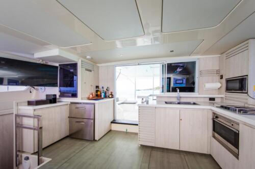 51-Ft-Leopard-Catamaran-yacht-rental-in-Cancun-by-Riviera-Charters-71
