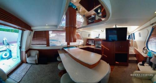 55 Ft Carver yacht renal in Cancun byRiviera charters 16