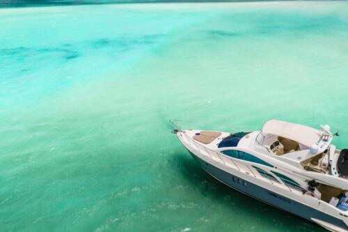 58-Ft-Azimut-Yacht-Tulum-and-Riviera-Maya-yacht-rental-and-bachelorette-party-by-Riviera-Charters-1