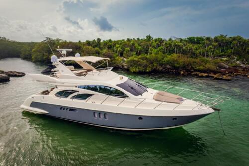 58-Ft-Azimut-Yacht-Tulum-and-Riviera-Maya-yacht-rental-and-bachelorette-party-by-Riviera-Charters-7 (1)