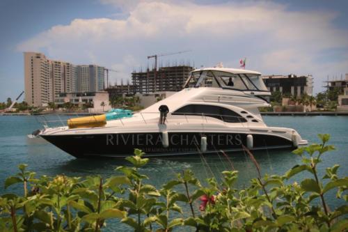 58-Ft-Sea-Ray-with-flybridge-yacht-rental-in-Cancun-and-Isla-Mujeres-by-Riviera-Charters-1