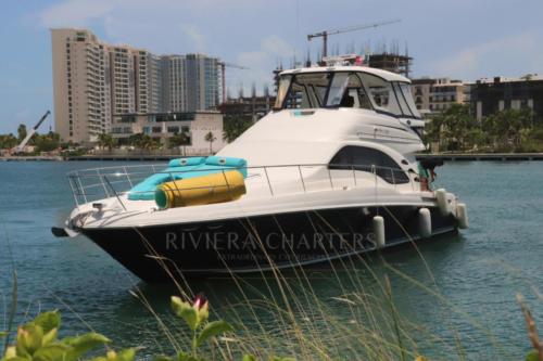 58-Ft-Sea-Ray-with-flybridge-yacht-rental-in-Cancun-and-Isla-Mujeres-by-Riviera-Charters-2