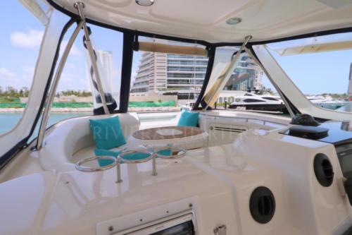 58-Ft-Sea-Ray-with-flybridge-yacht-rental-in-Cancun-and-Isla-Mujeres-by-Riviera-Charters-40
