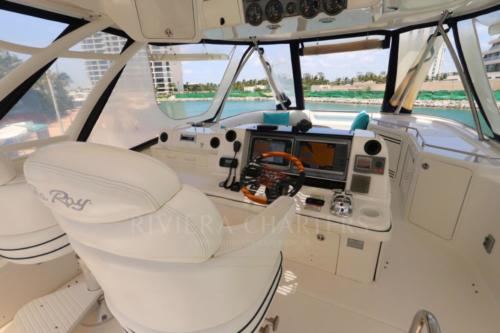 58-Ft-Sea-Ray-with-flybridge-yacht-rental-in-Cancun-and-Isla-Mujeres-by-Riviera-Charters-41