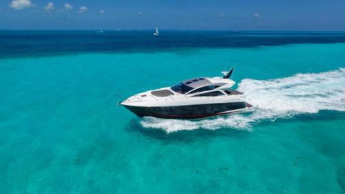 60 Ft Sunseeker predator yacht rental in Cancun by Riviera Charters 11