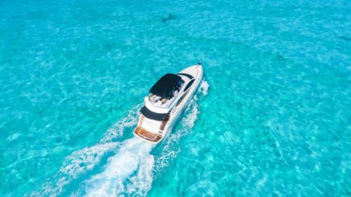 64 Ft Sunseeker Manhattan yacht rental in Cancun by Riviera Charters 1