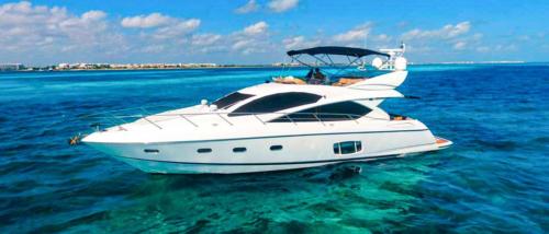 64 Ft Sunseeker Manhattan yacht rental in Cancun by Riviera Charters 5