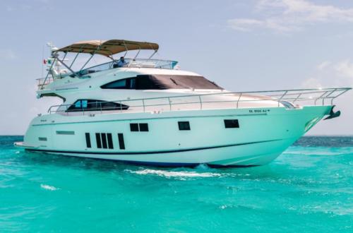 68-Ft-Addited-yacht-rental-in-Cancun-and-Isla-Muejres-by-Riviera-Charters-2