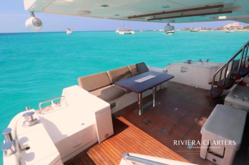 68-Ft-Fairline-Squadron-yacht-rental-in-Cancun-and-Isla-Muejres-by-Riviera-Charters-1