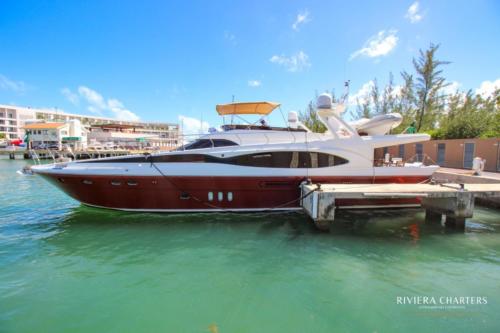 79 Ft Dyna Craf yacht rental in Cancun by Riviera Charters 19