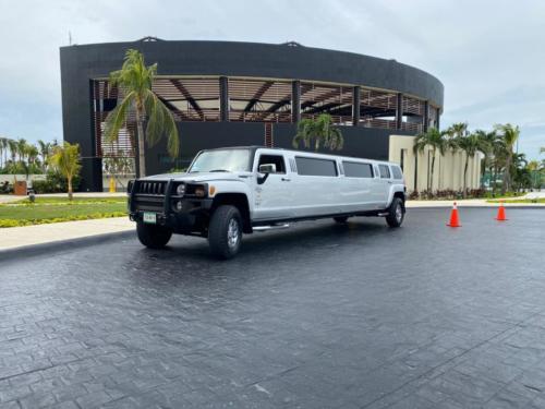 Limousine rental in Cancun HUMMER by Riviera Charters 2
