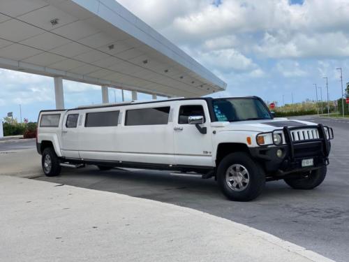 Limousine rental in Cancun HUMMER by Riviera Charters 4