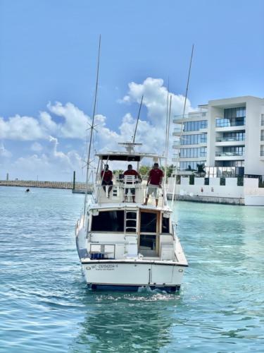 Sport-fishing-private-charters-and-luxury-rentals-in-Cancun-by-Riviera-Charters-15